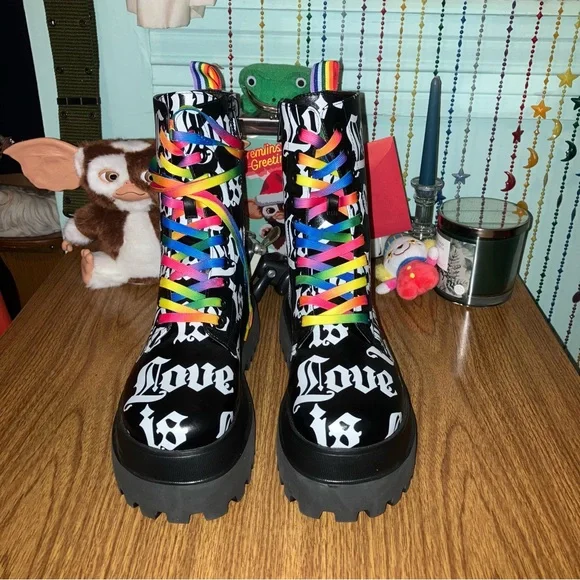 NEW RARE CLUB EXX LOVE IS LOVE PRIDE RAINBOW COMBAT BOOTS - Picture 2 of 16